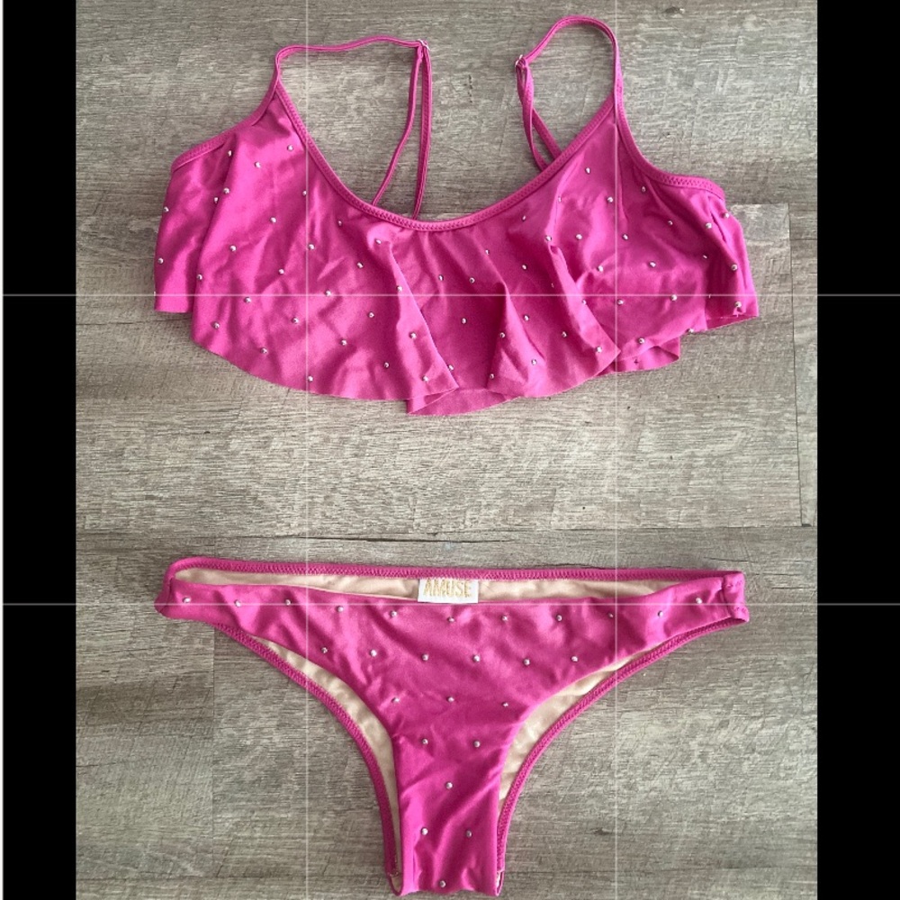 Amuse Society swim set